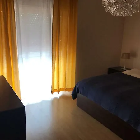 アパート Apartamento Near The Sea *
